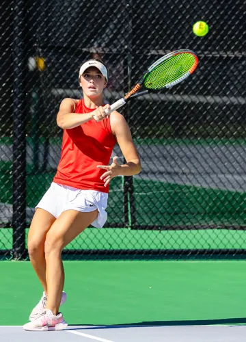 Little Cyclones stave off MHS